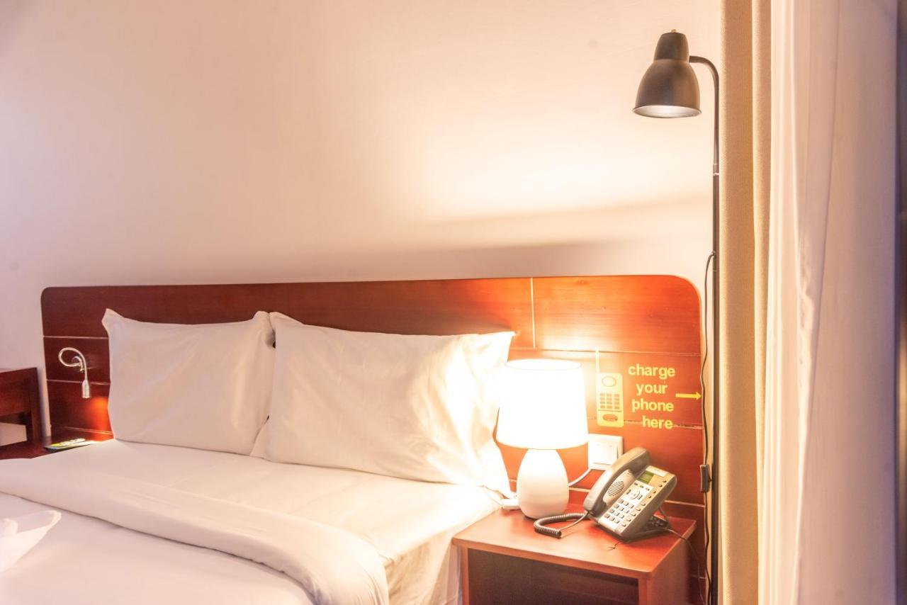 Pauraque Soho Hotel Dar es Salaam Luaran gambar